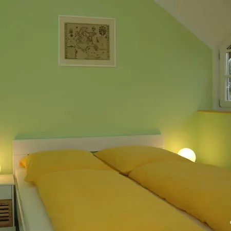 Uhlenhof 4 Groß Zicker