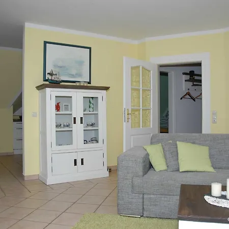 Uhlenhof 4 Groß Zicker